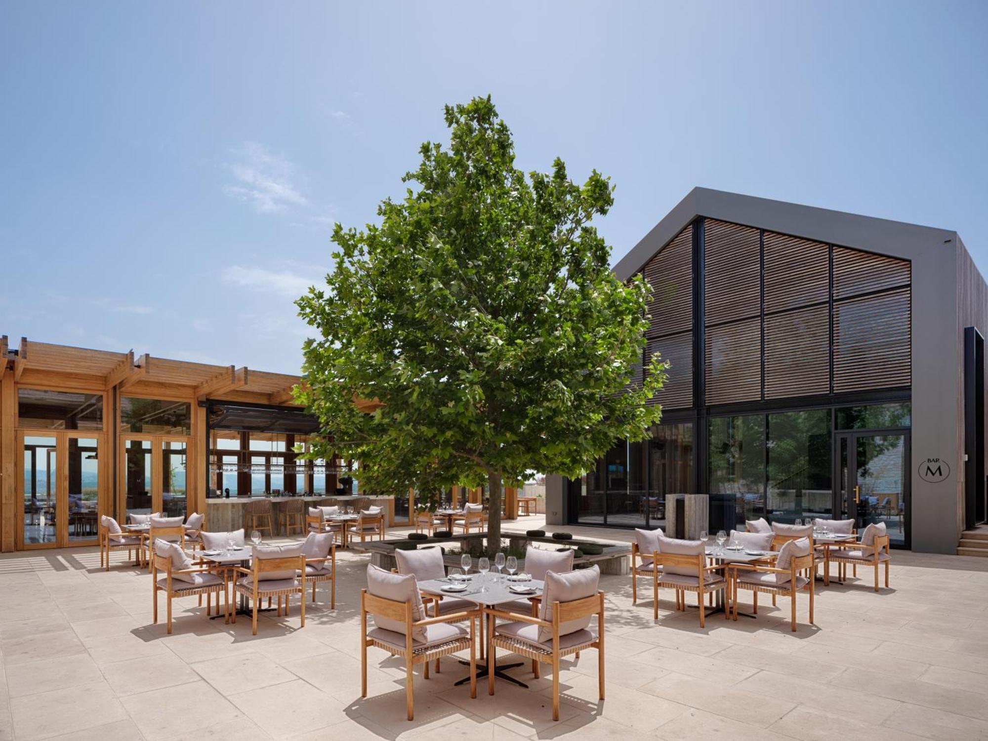 Minthis Resort Tsadha المظهر الخارجي الصورة The restaurant