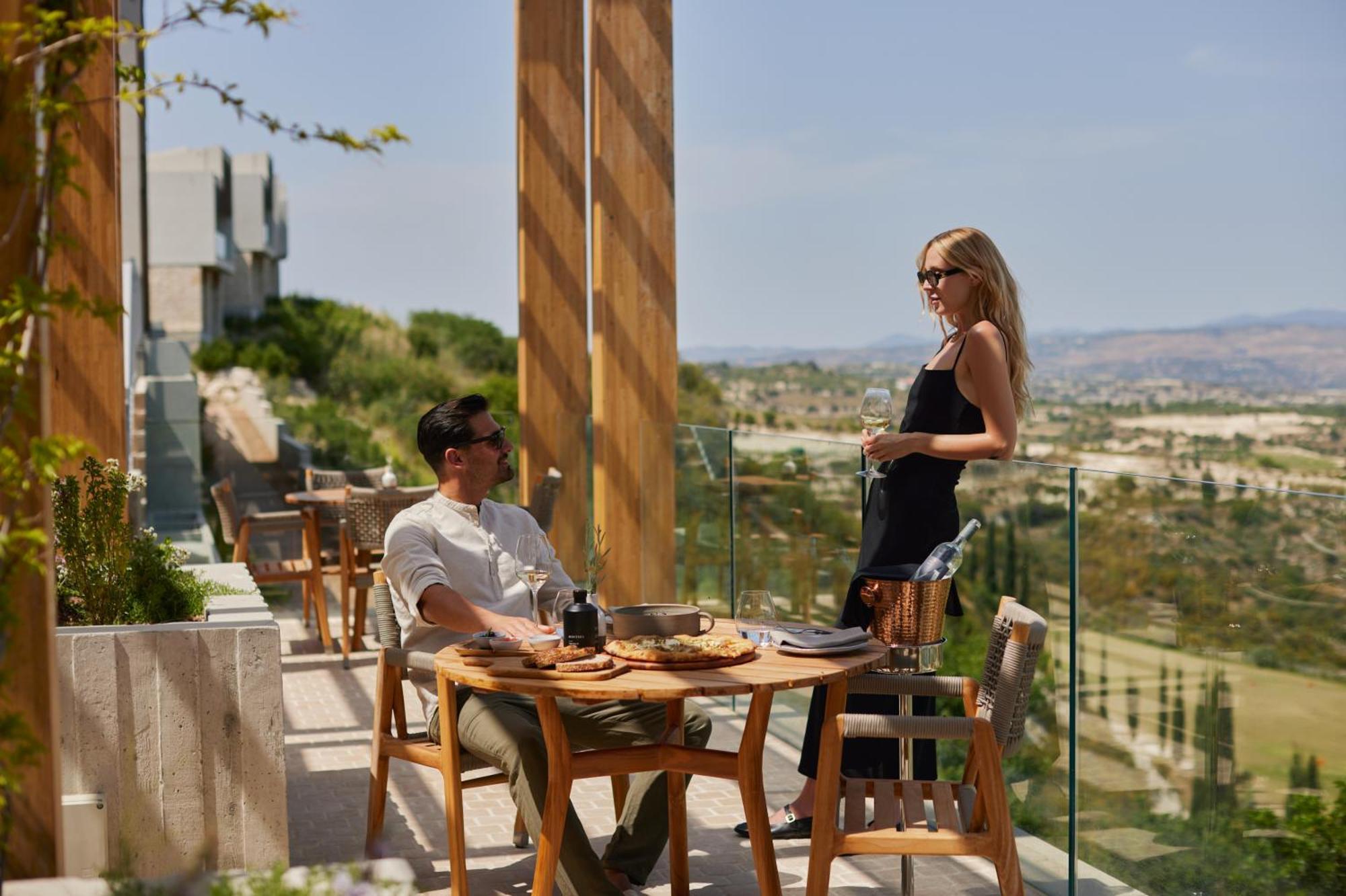 Minthis Resort Tsadha المظهر الخارجي الصورة The View