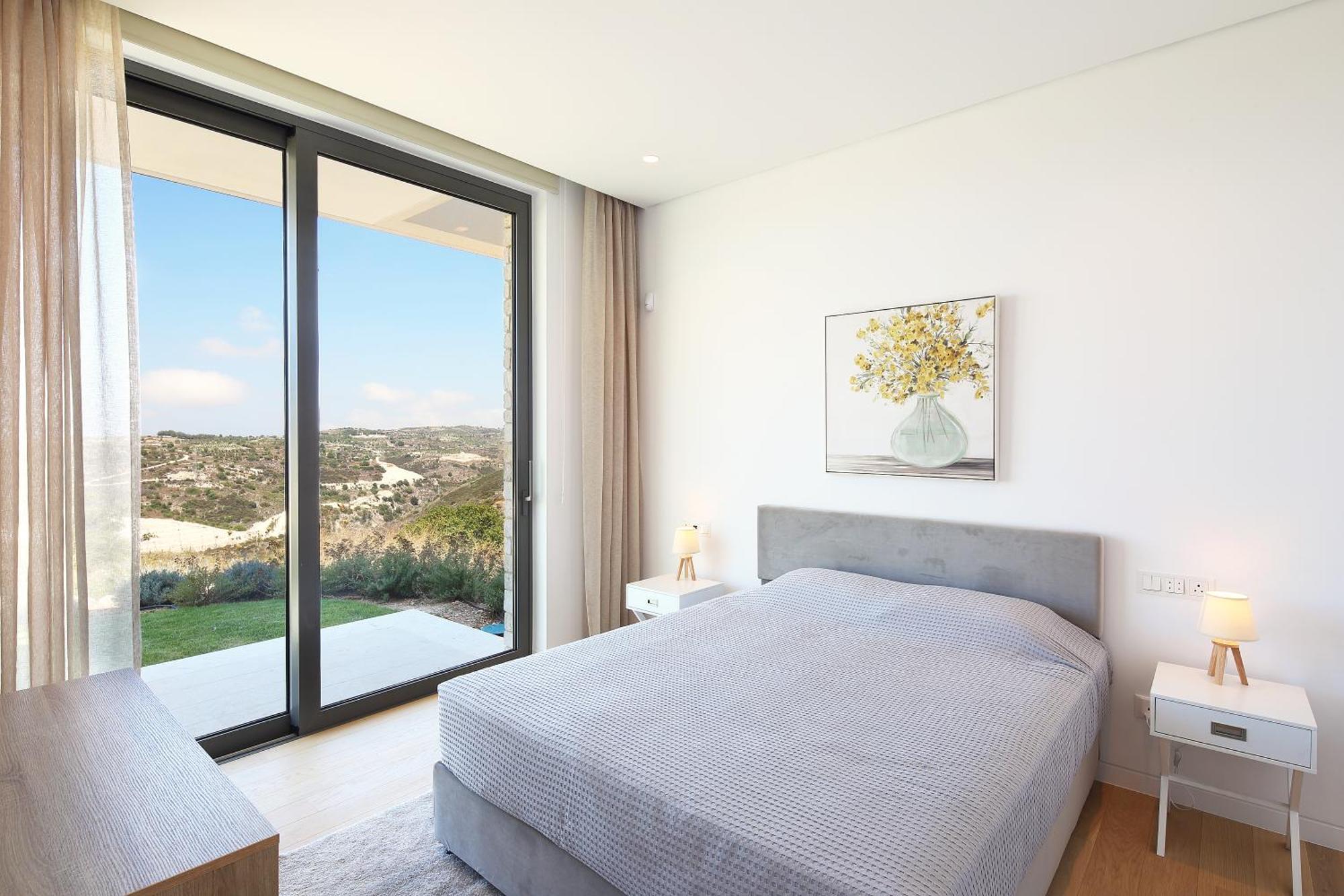 Minthis Resort Tsadha المظهر الخارجي الصورة A bedroom
